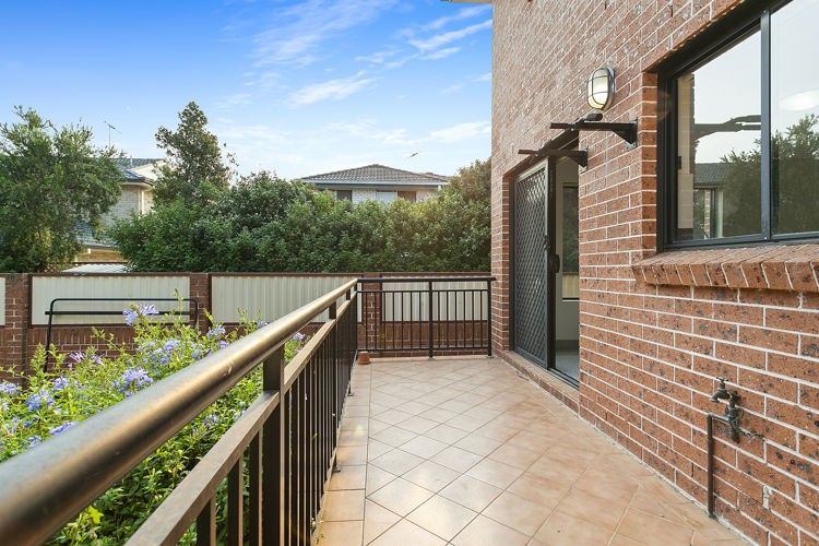 2/3A Wirralee Street, South Wentworthville NSW 2145, Image 2