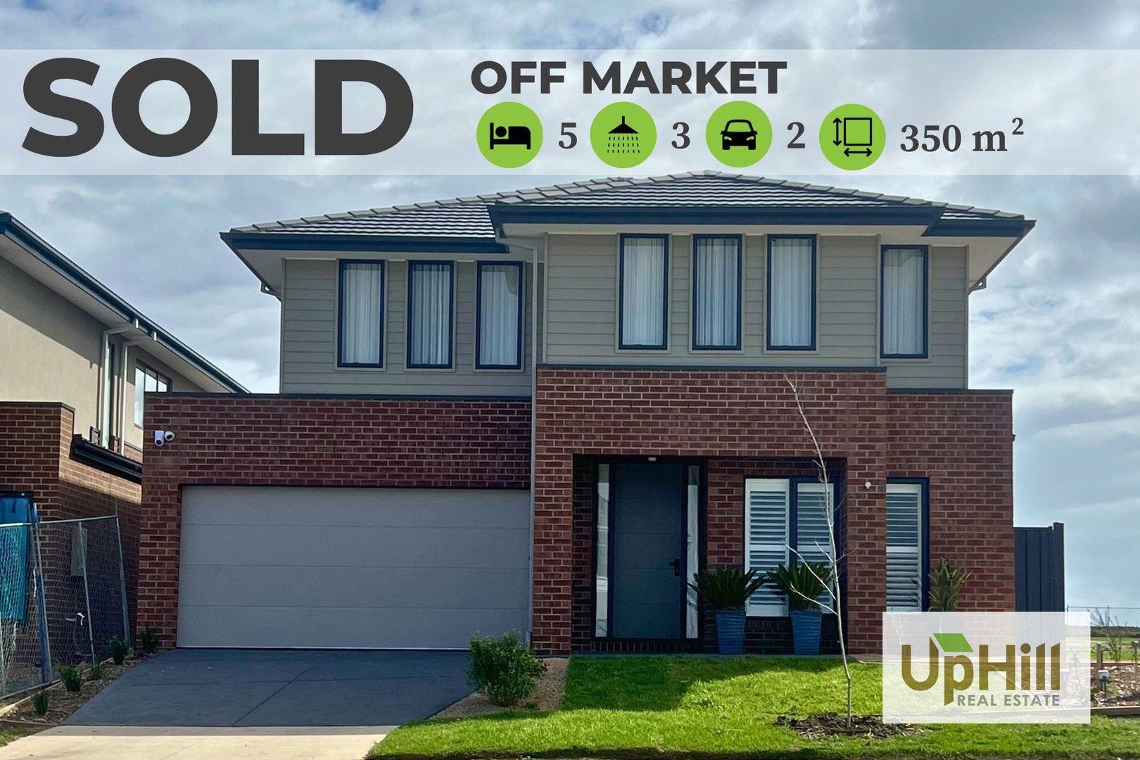 5 bedrooms House in 51 Newbolt Parade CLYDE NORTH VIC, 3978