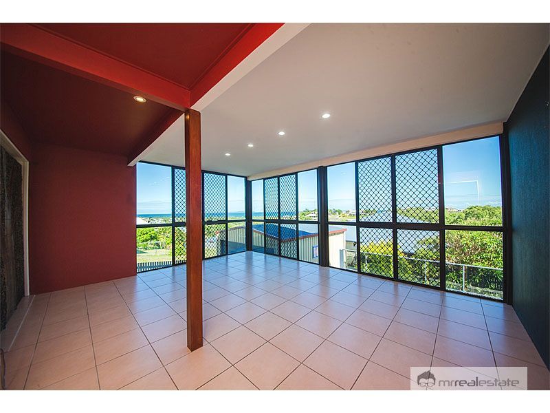 15 Pacific Vista Close, Pacific Heights QLD 4703, Image 2