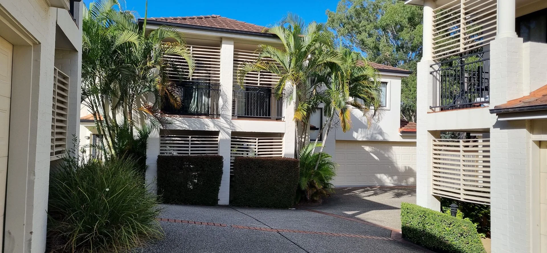 2/20 Finney Rd, Indooroopilly QLD 4068