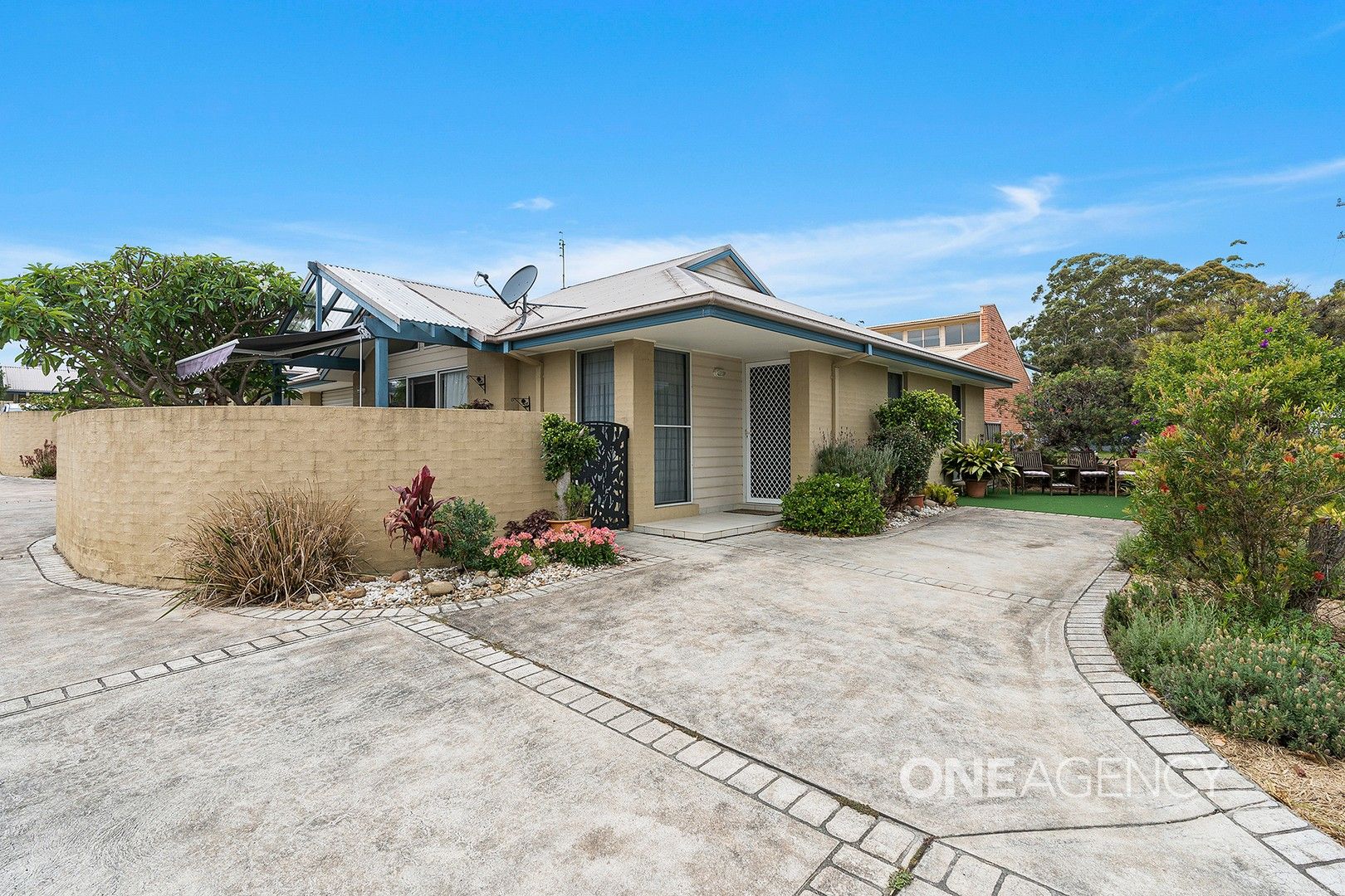 1/128 Duncan Street, Vincentia Property History & Address Research