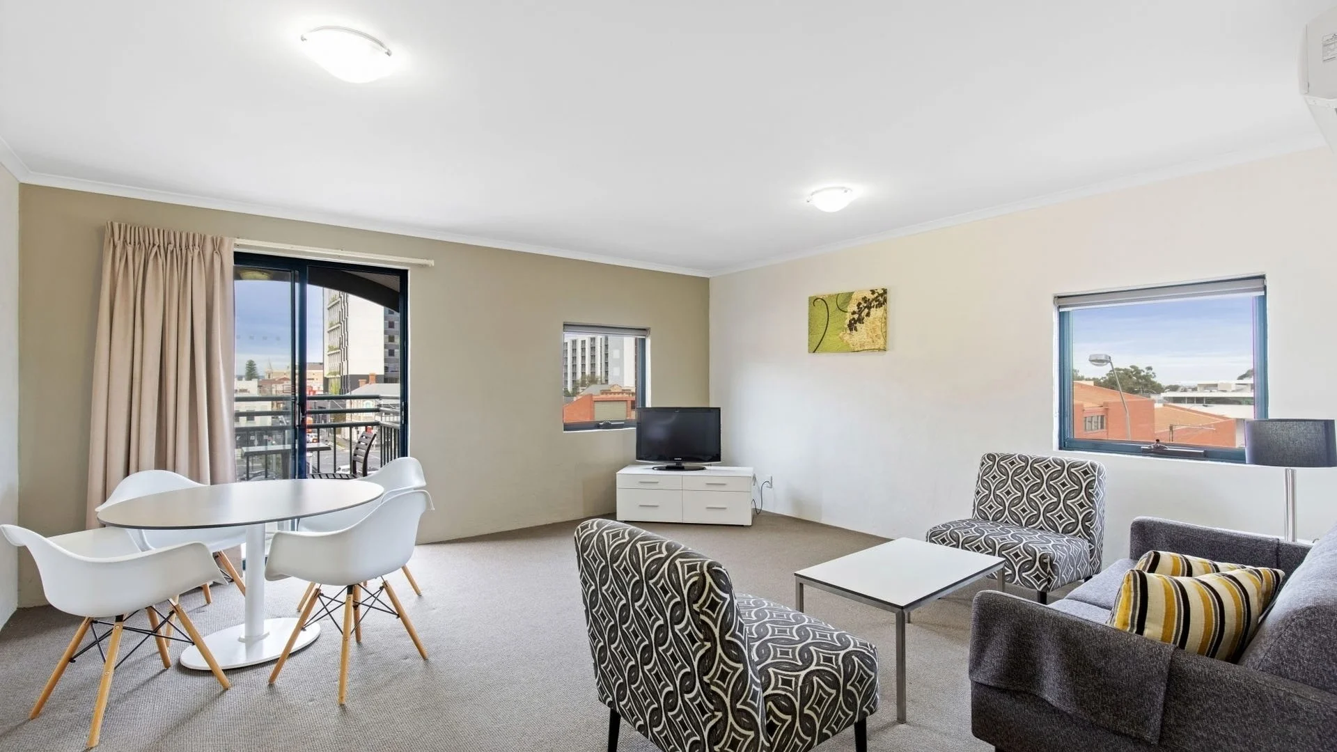 Additional image 2 of (R330) 147/255 Hindley Street, Adelaide SA 5000