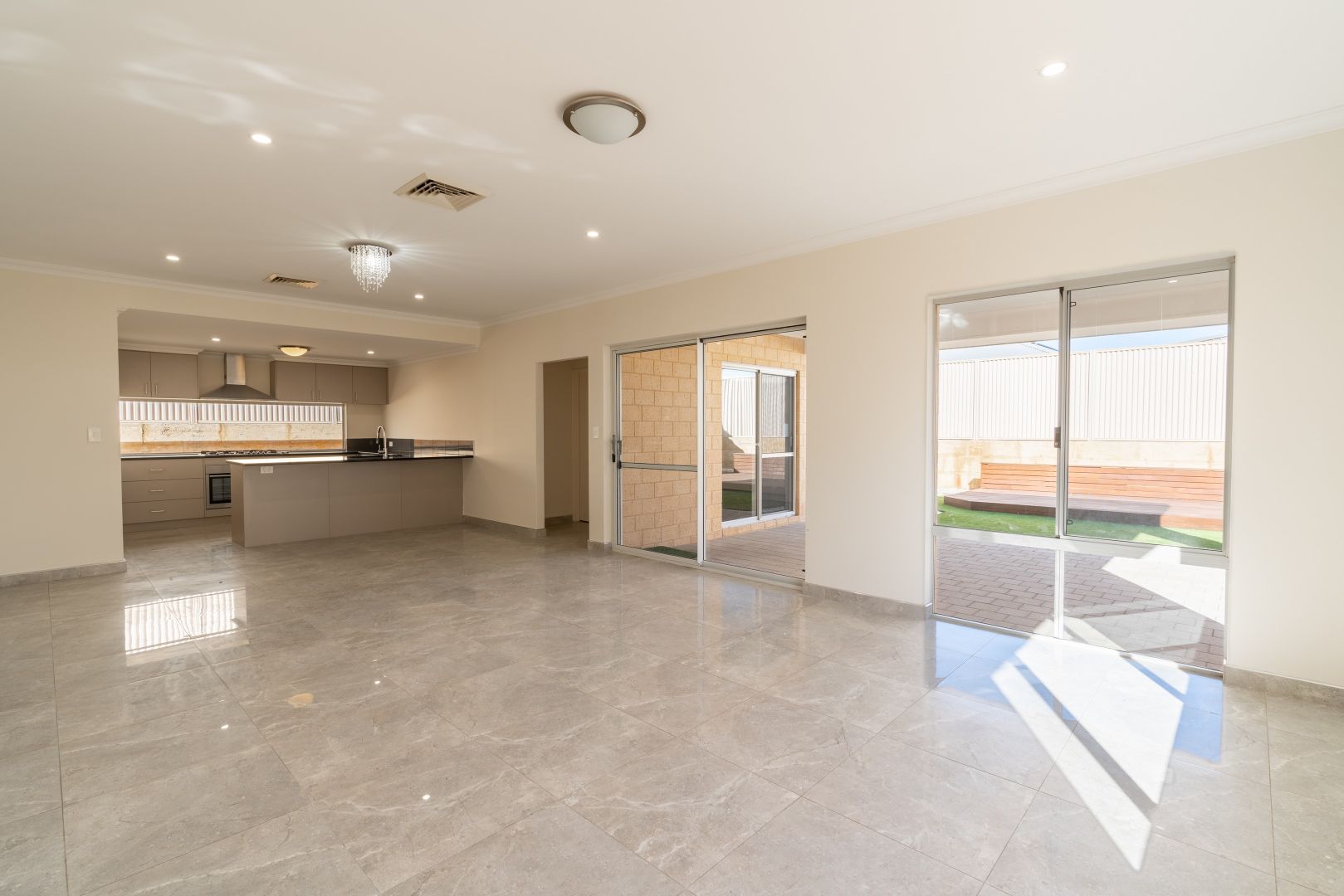 26 Acrasia Road, Baldivis WA 6171, Image 2