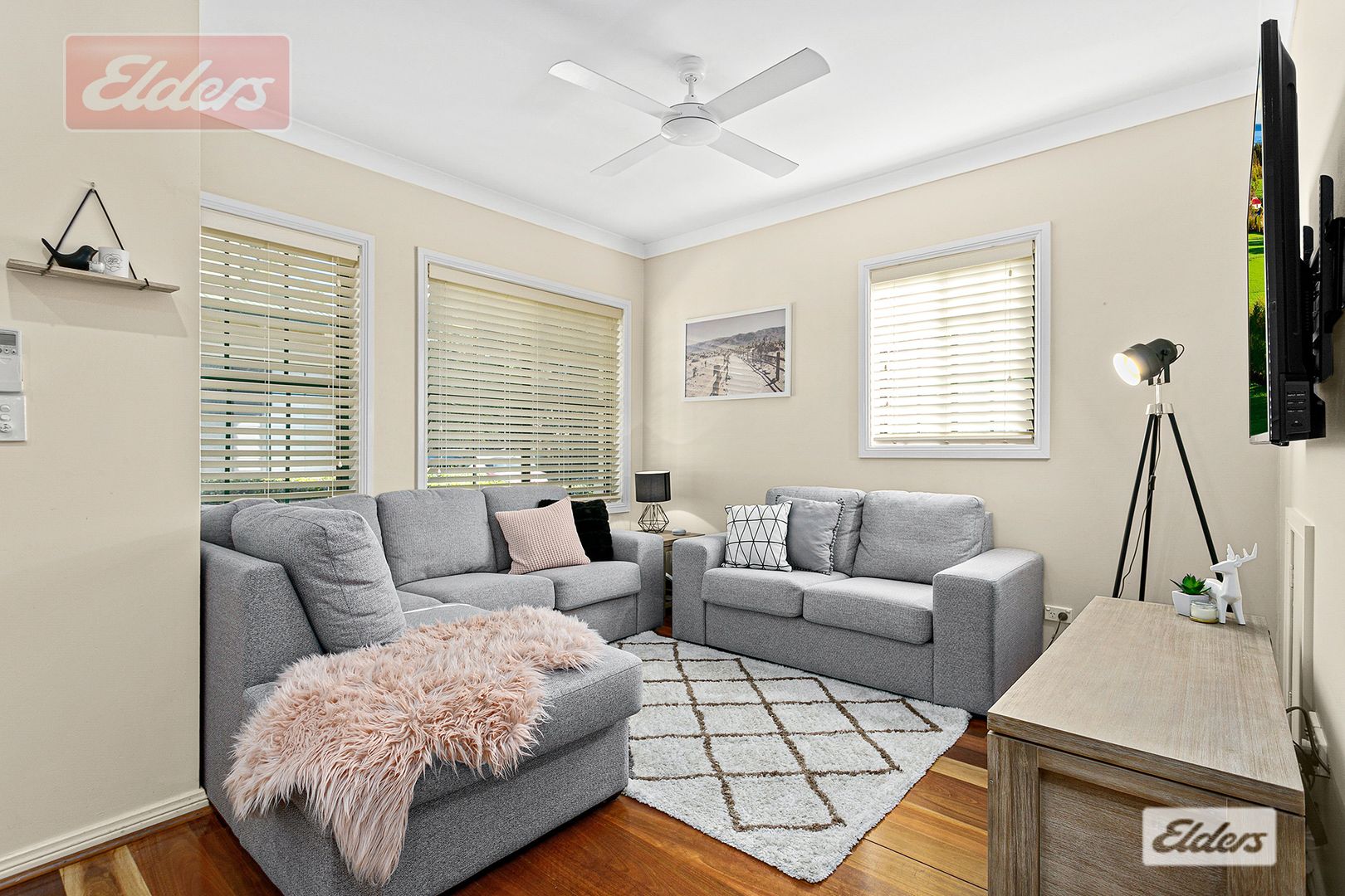 2/68 Flora Street, Kirrawee NSW 2232, Image 2