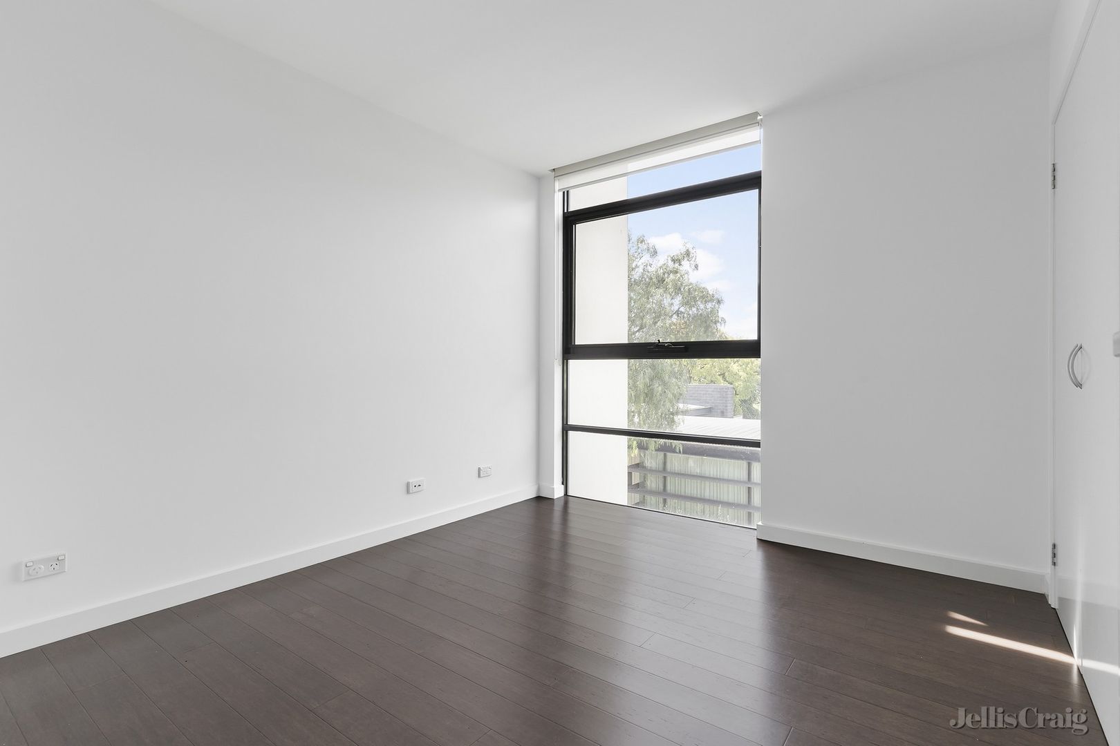 220/200 Smithfield Road, Flemington VIC 3031 Apartment For Rent