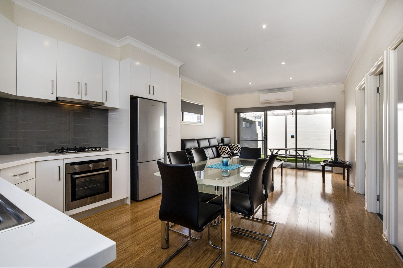 Unit 2/3-5 Nelson Court, Avondale Heights VIC 3034, Image 1