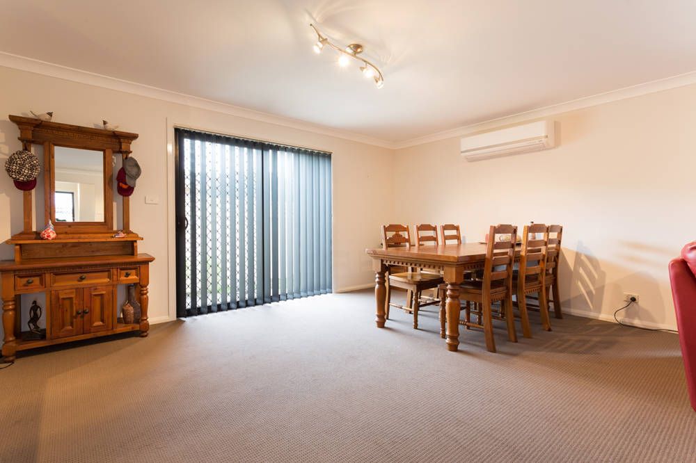 2/13 Albatross Way, Old Bar NSW 2430, Image 1