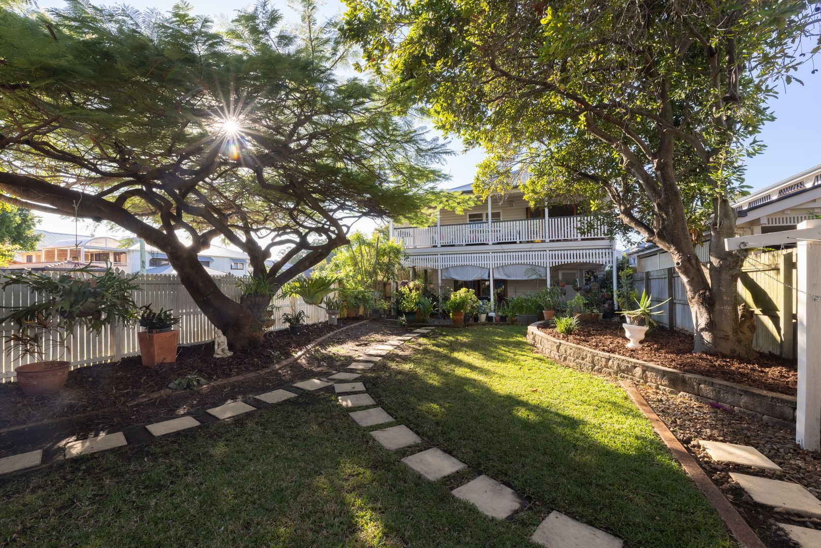 4 bedrooms House in 49 Amy Street HAWTHORNE QLD, 4171