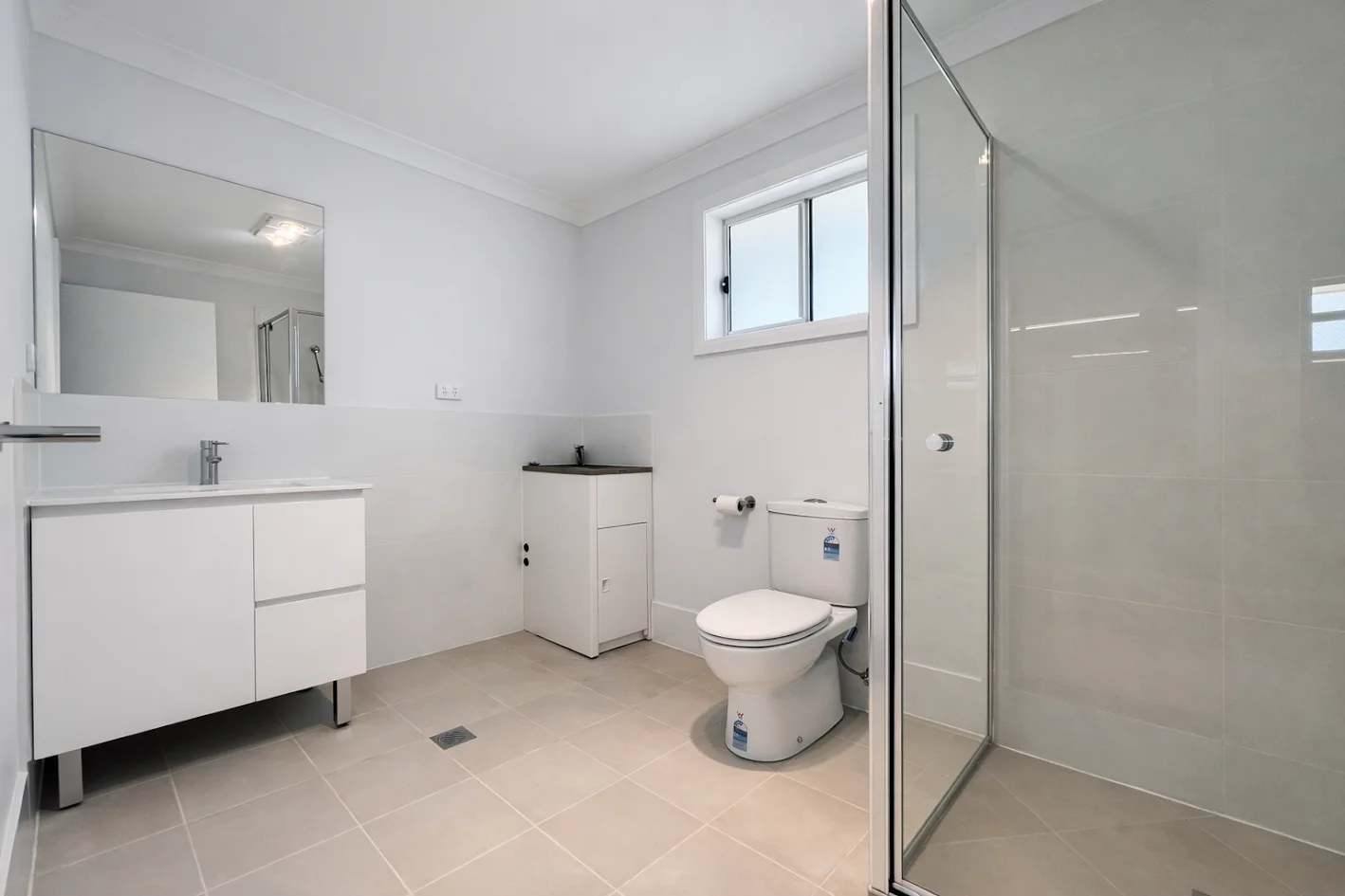 Additional image 5 of 2/15 Bond Street, West Tamworth NSW 2340