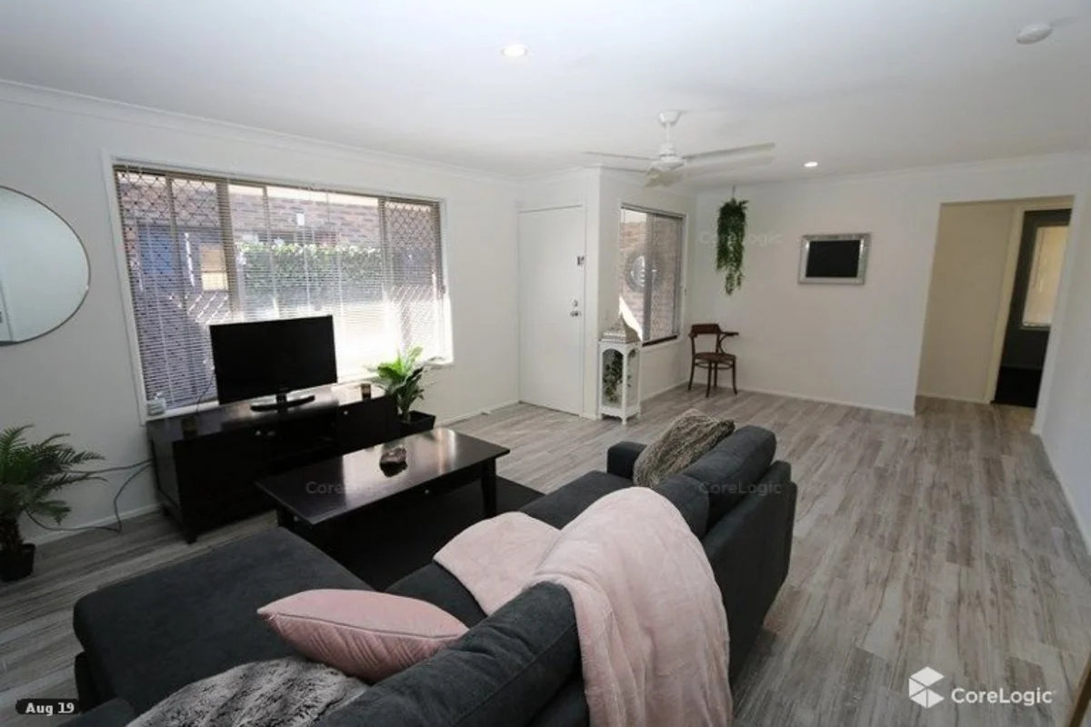 Additional image 2 of 2/6 Corunna Cr, Ashmore QLD 4214