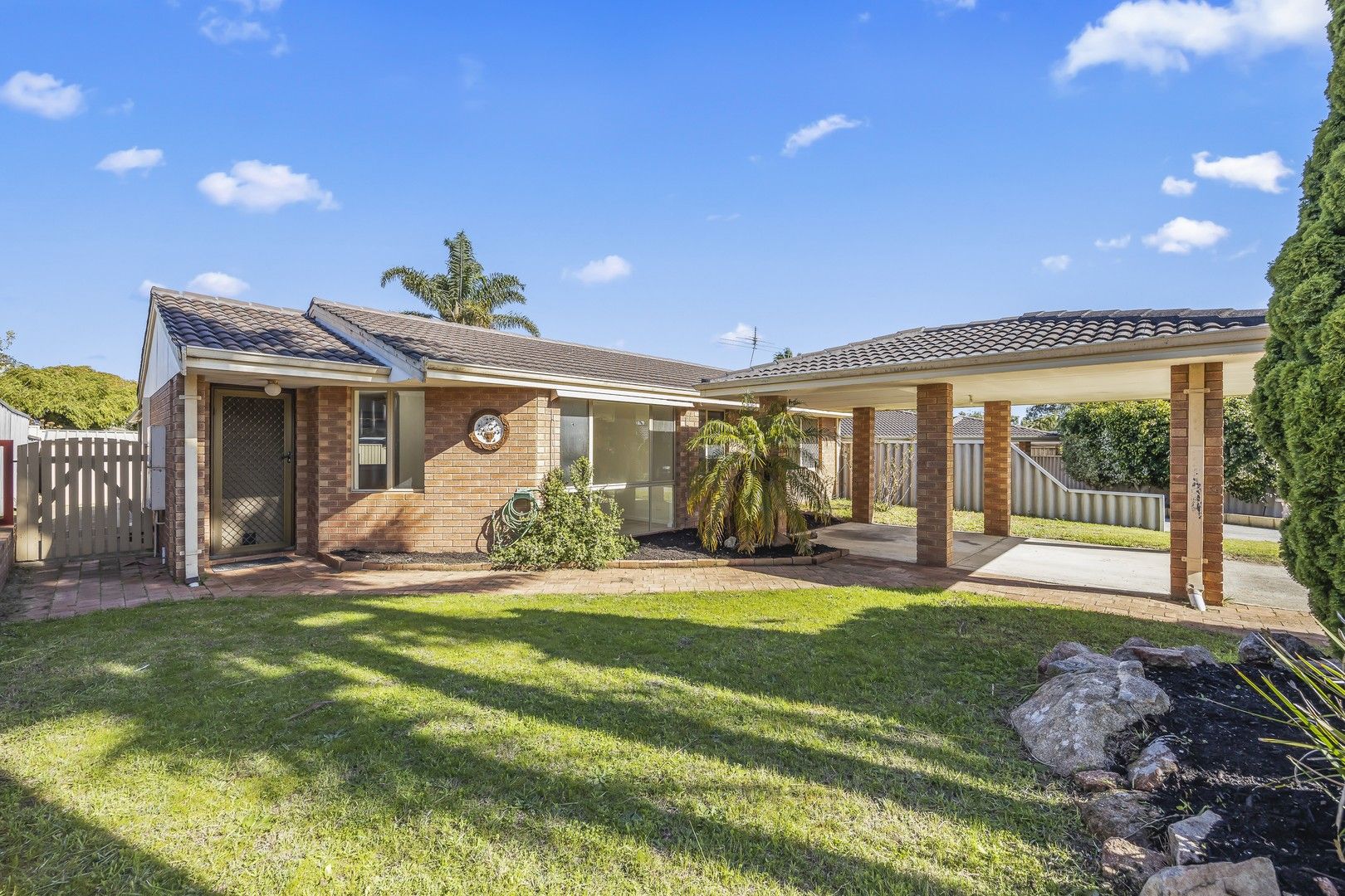 3 bedrooms House in 9B Alpin Court COOLBELLUP WA, 6163