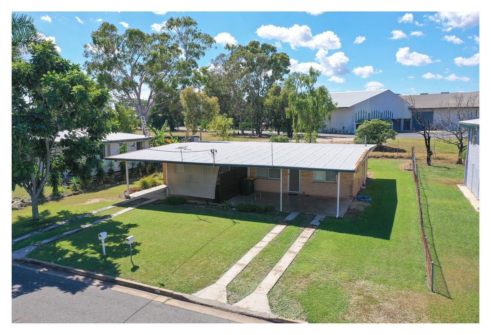 6 Dalton Avenue, Park Avenue QLD 4701, Image 2