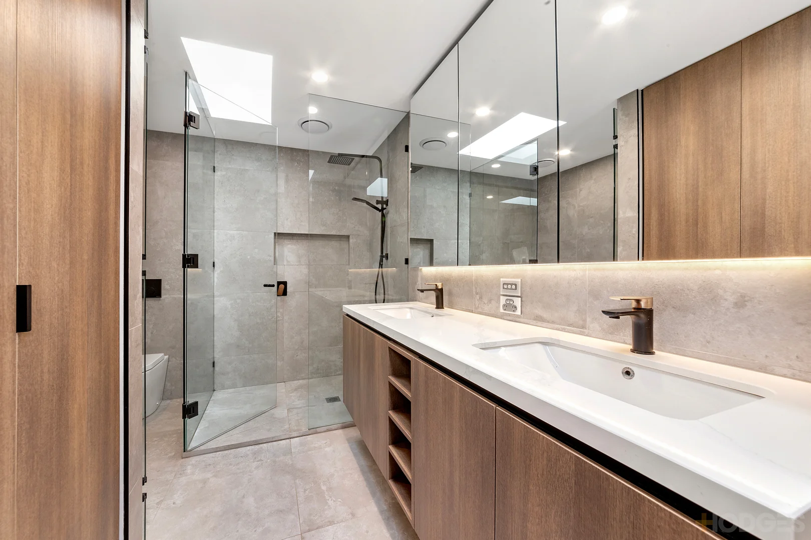 Additional image 9 of 3/10 Charming Street, Hampton East VIC 3188