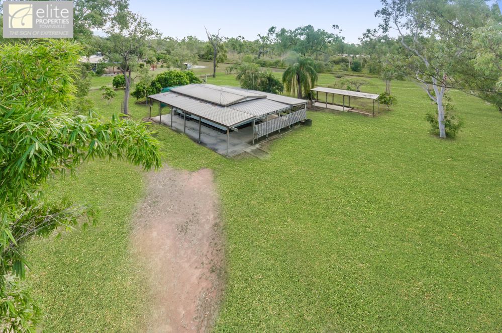 30 Heferen Crescent, Black River QLD 4818, Image 0