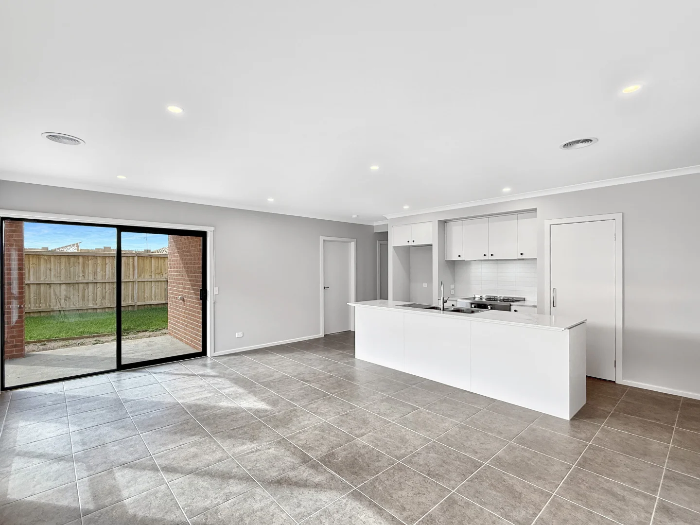 Additional image 5 of 33 Harshaw Road, Thornhill Park VIC 3335