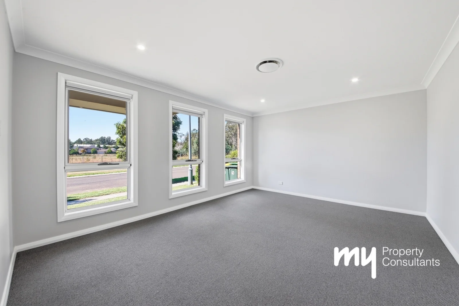 Additional image 4 of 61 Liz Kernohan Drive, Elderslie NSW 2570