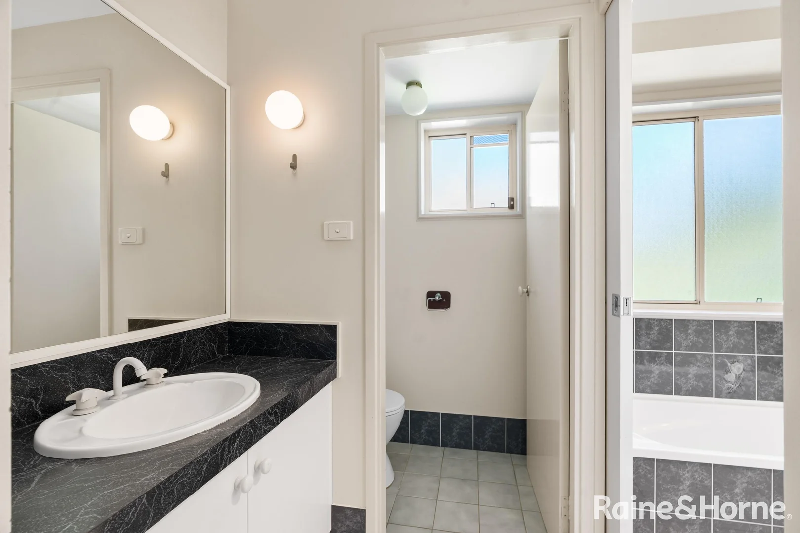 Additional image 9 of 130 Leo Drive, Narrawallee NSW 2539