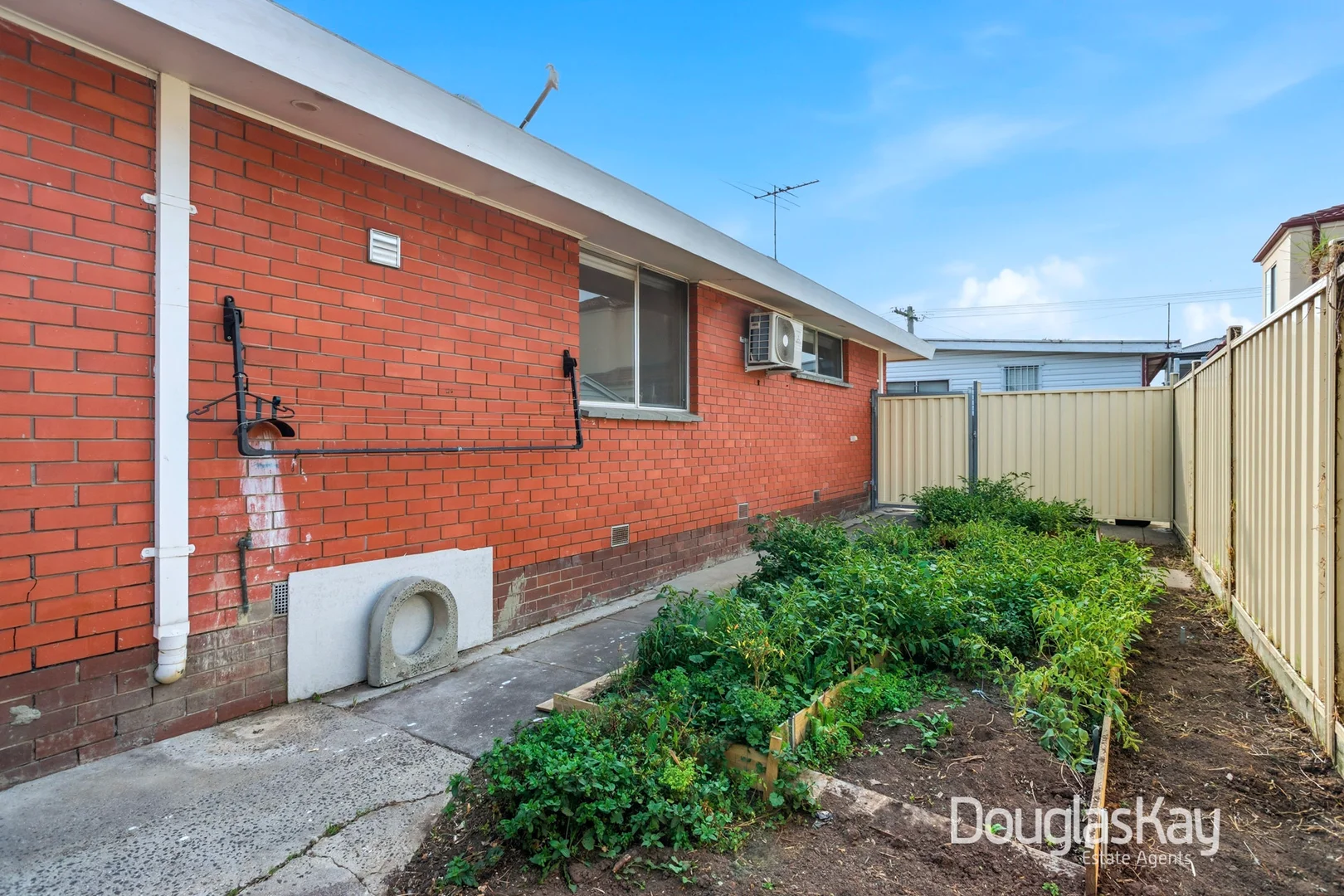 Additional image 12 of 8 Washington Street, St Albans VIC 3021