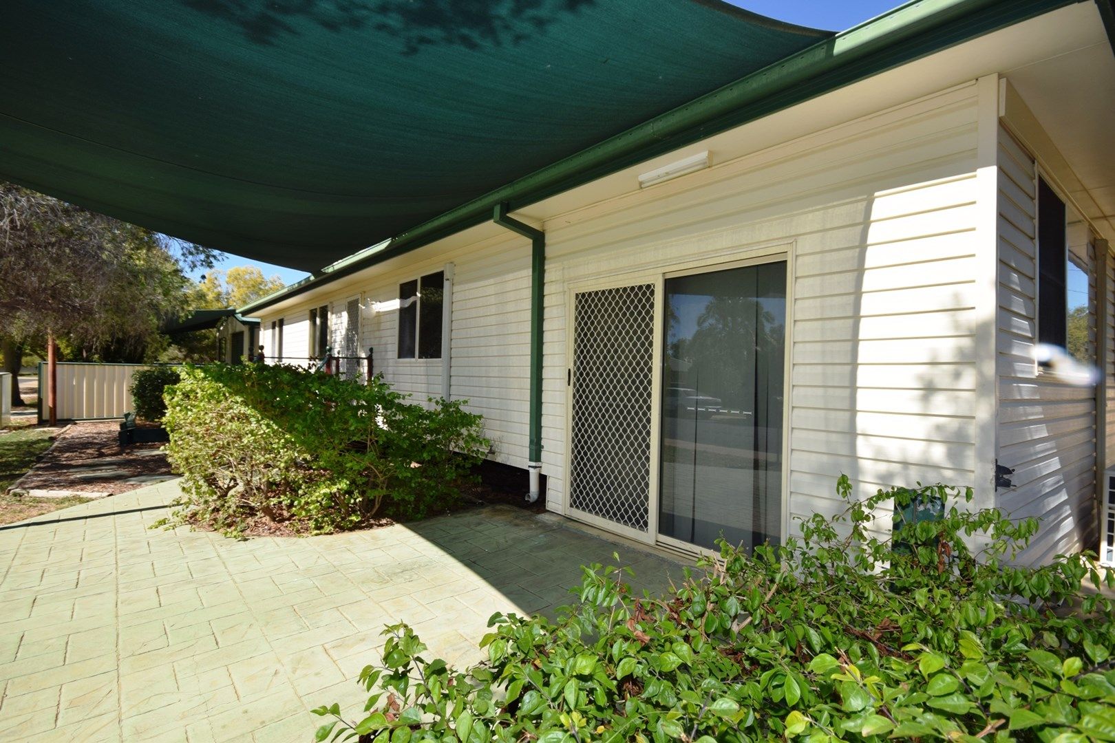 25 Bluebird Court, Longreach QLD 4730, Image 0