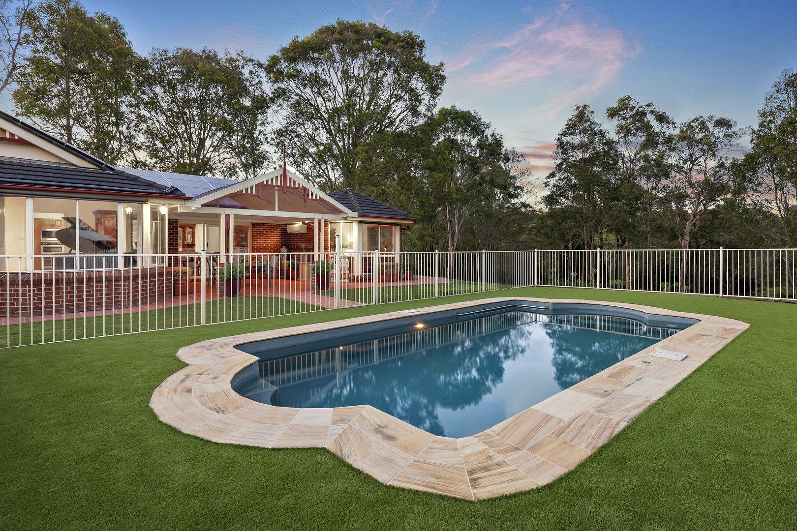 18 Walter Parade, Black Hill NSW 2322, Image 0