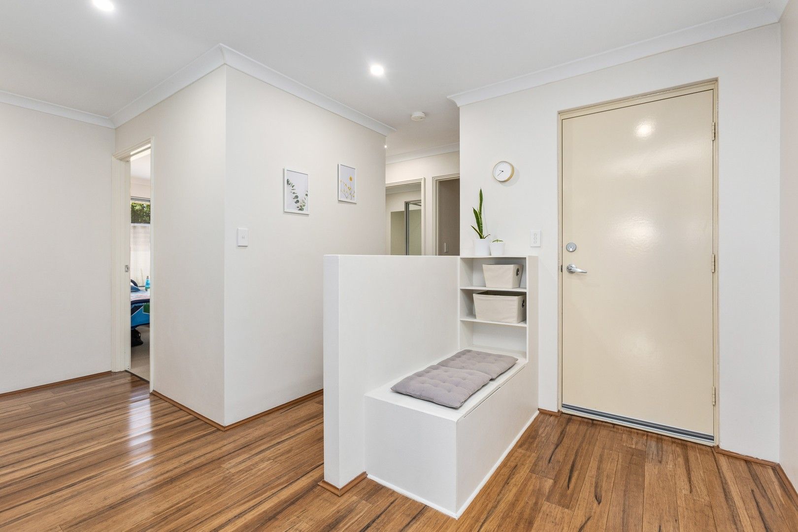 4 bedrooms House in 11A Devon Way LYNWOOD WA, 6147