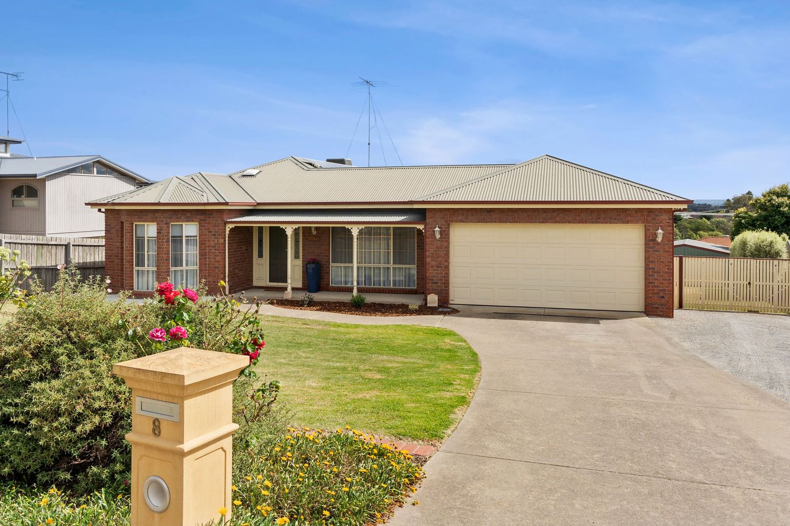 8 Washington Gardens, Leopold VIC 3224, Image 1