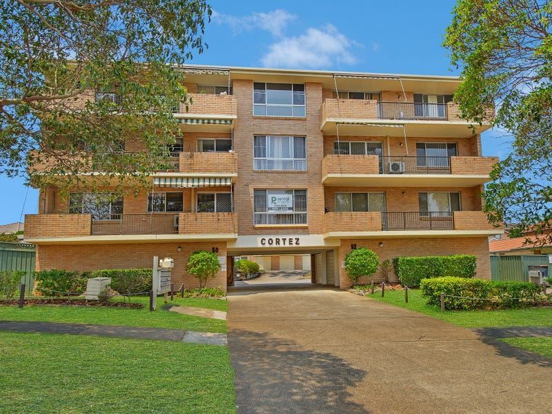 2 bedrooms Apartment / Unit / Flat in 1/50-52 Owen Street PORT MACQUARIE NSW, 2444