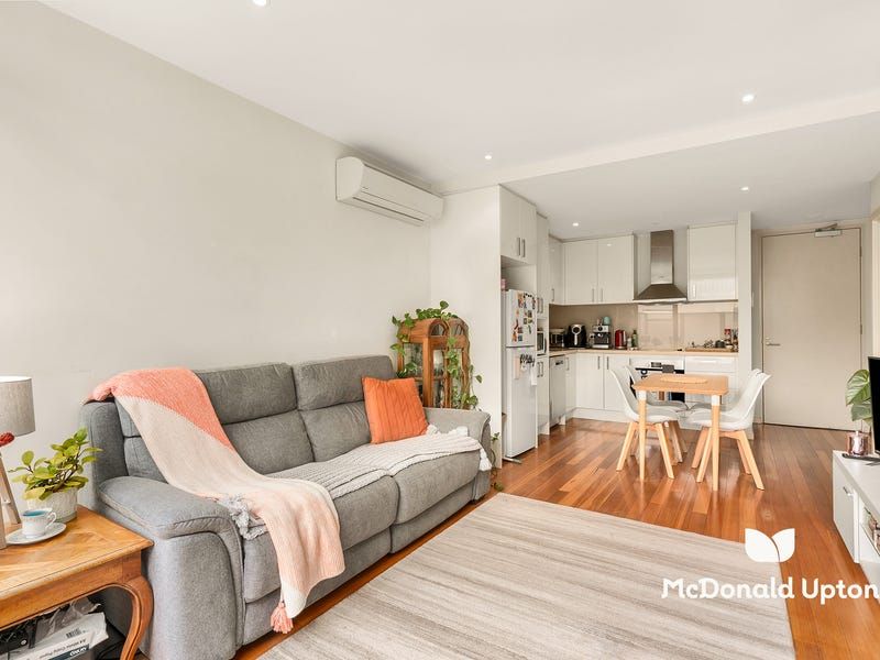 8/13 Winifred Street, Essendon VIC 3040, Image 1