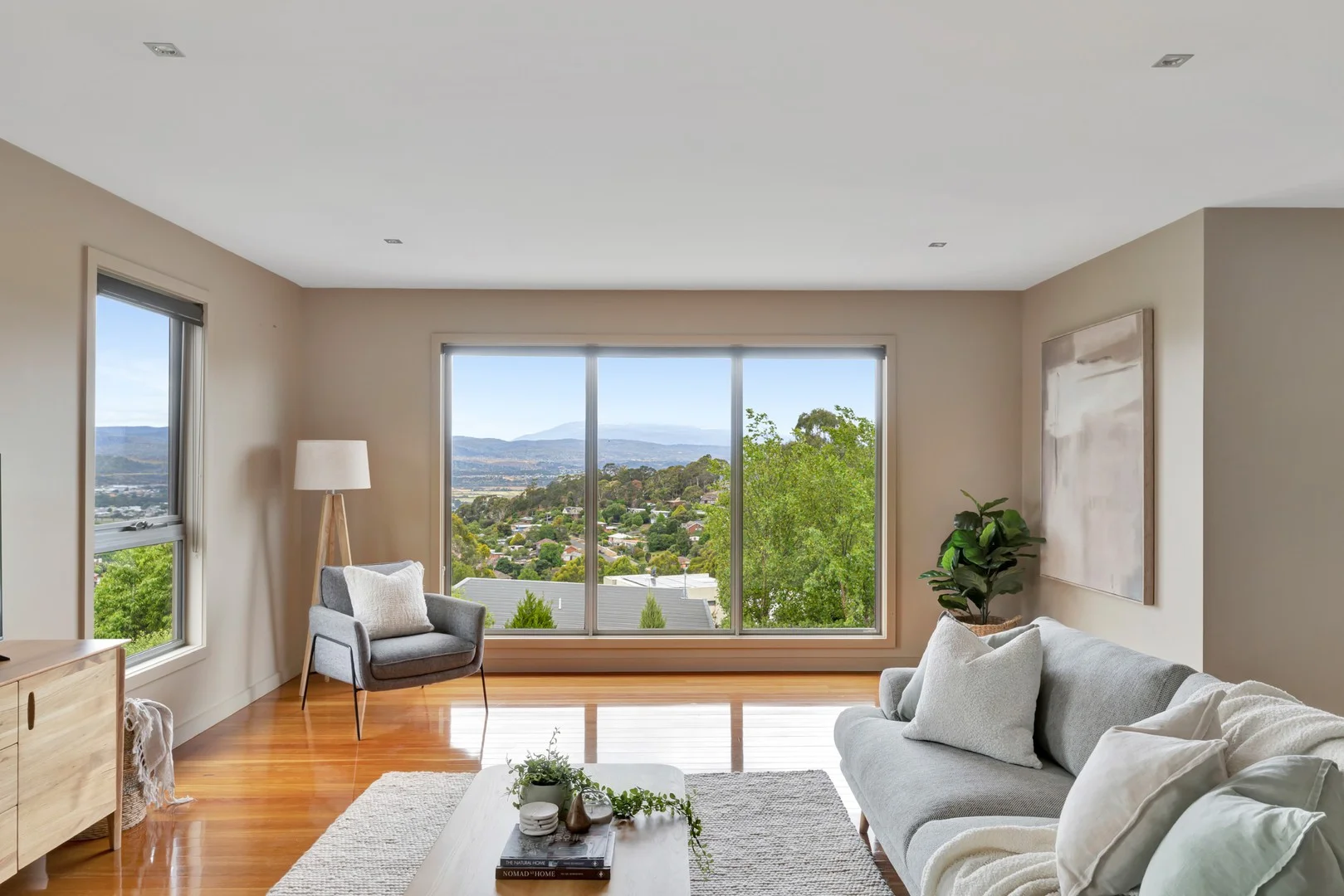 12 Clearview Avenue, Trevallyn TAS 7250