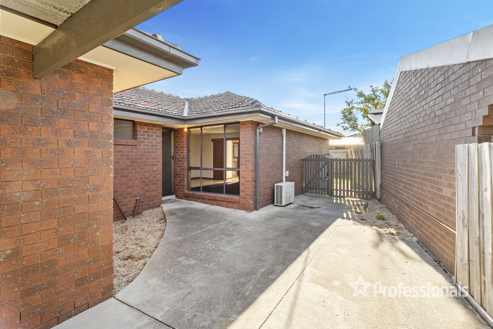 1/20 Branton Road, Hoppers Crossing VIC 3029, Image 1