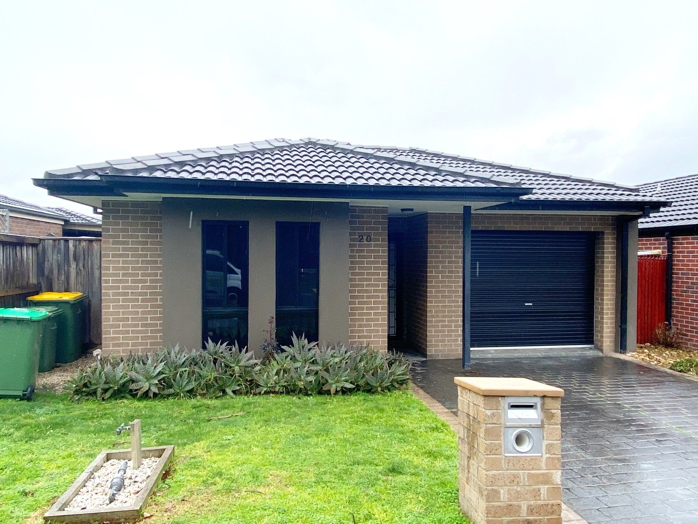 3 bedrooms House in 20 Bentley Court PAKENHAM VIC, 3810