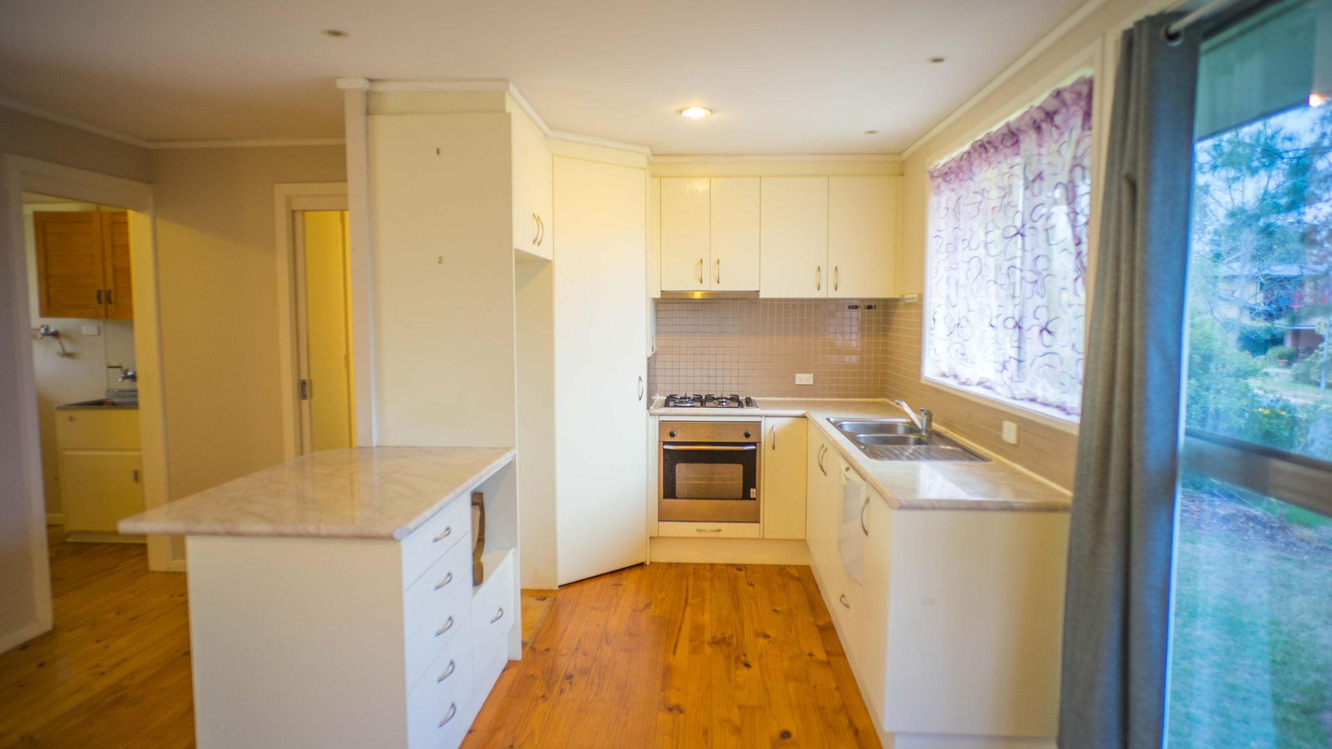 11 Goulburn Street Macquarie Act 2614 House For Rent 550 Domain