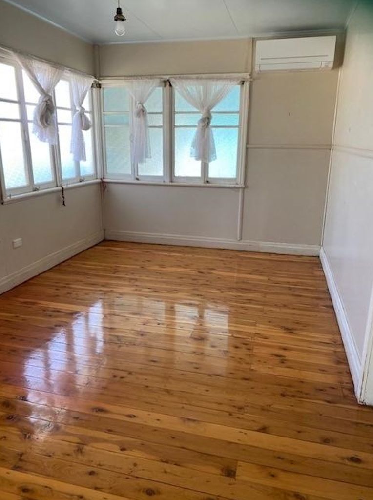 137 Watson Street, Charleville QLD 4470 Domain