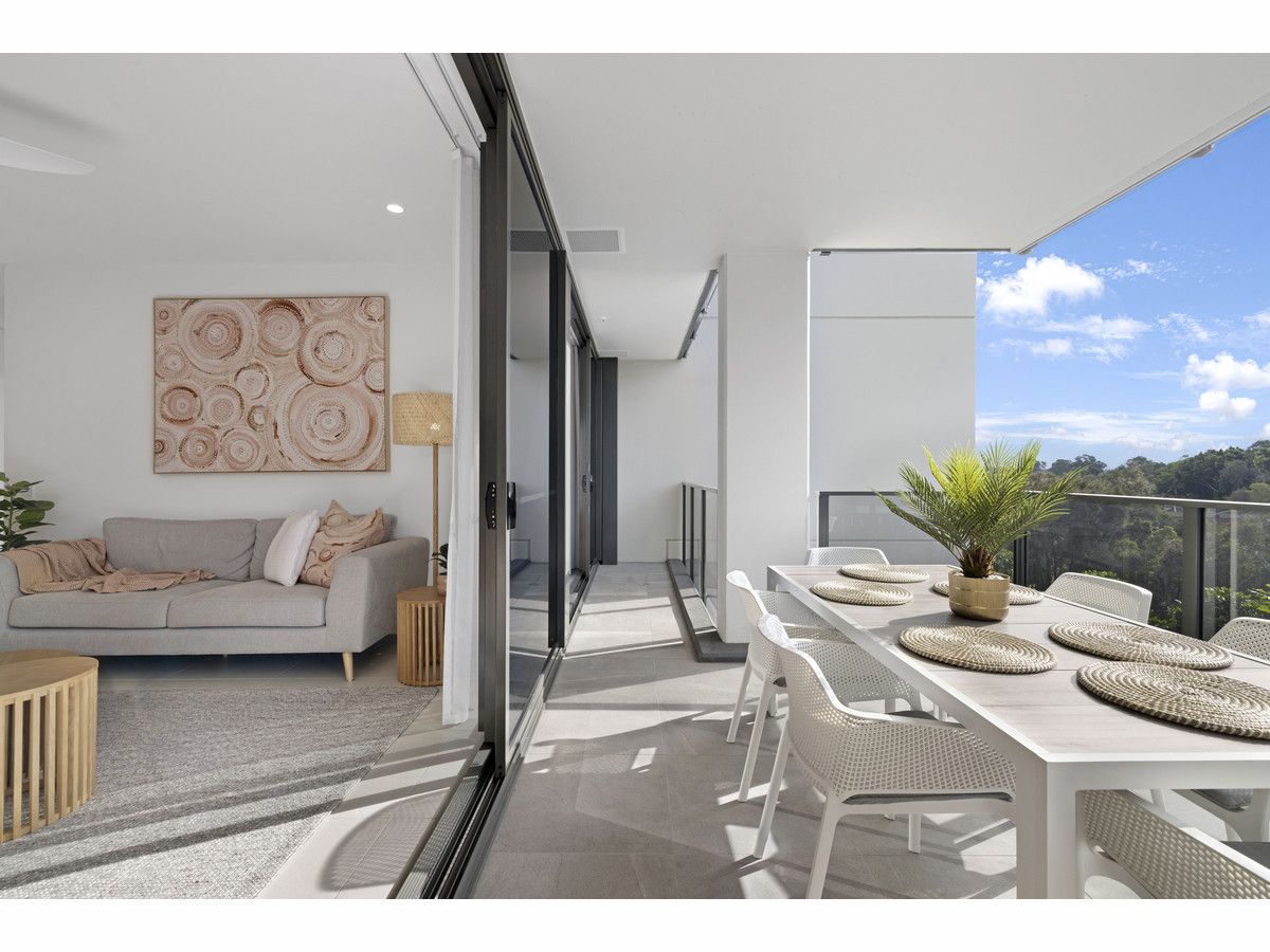 2 bedrooms Apartment / Unit / Flat in 13/20 Executive Drive BURLEIGH WATERS QLD, 4220