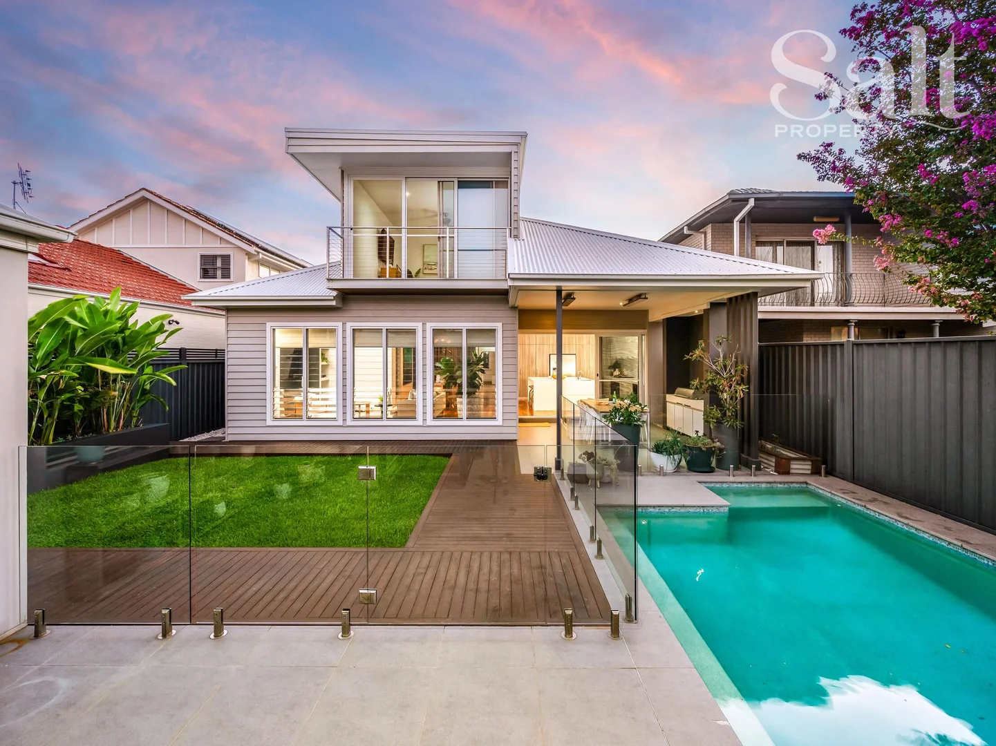 6 Hebburn Street, Hamilton East NSW 2303