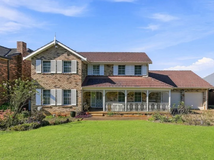 12 Blackwood Place, Oatlands NSW 2117