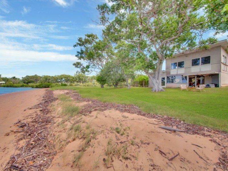 2 Island Esplanade, Boyne Island QLD 4680, Image 1