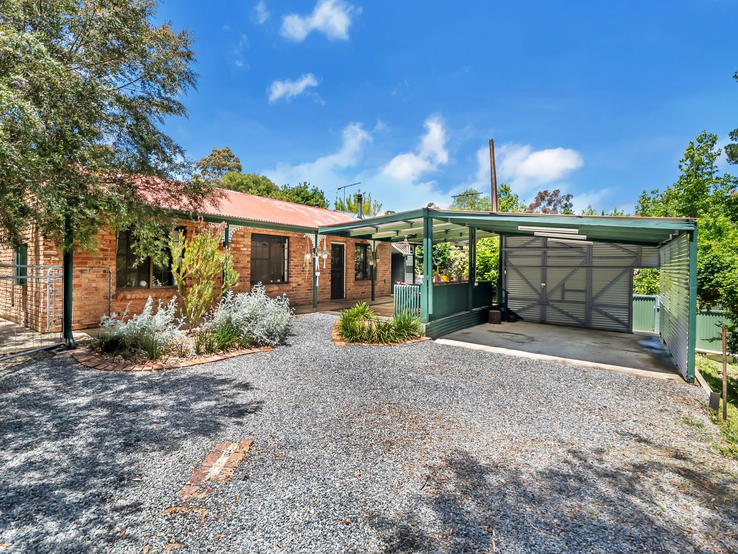 11 Avoca Avenue, Bridgewater SA 5155, Image 2