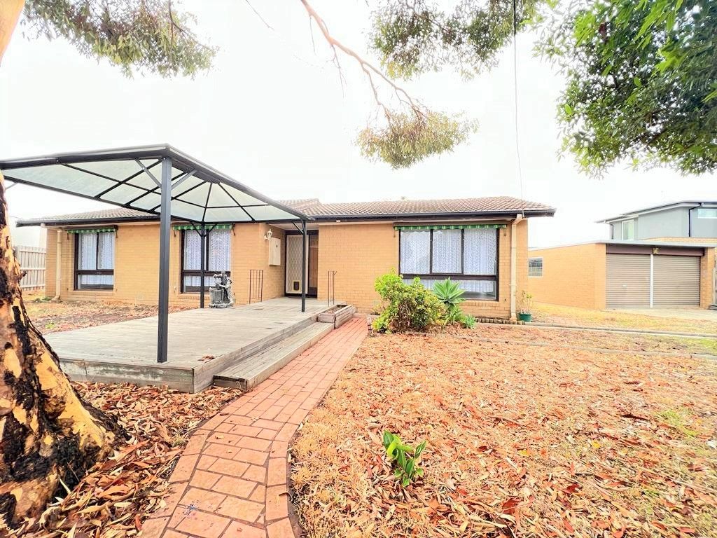 4 Lisbon Court, Kings Park VIC 3021, Image 0