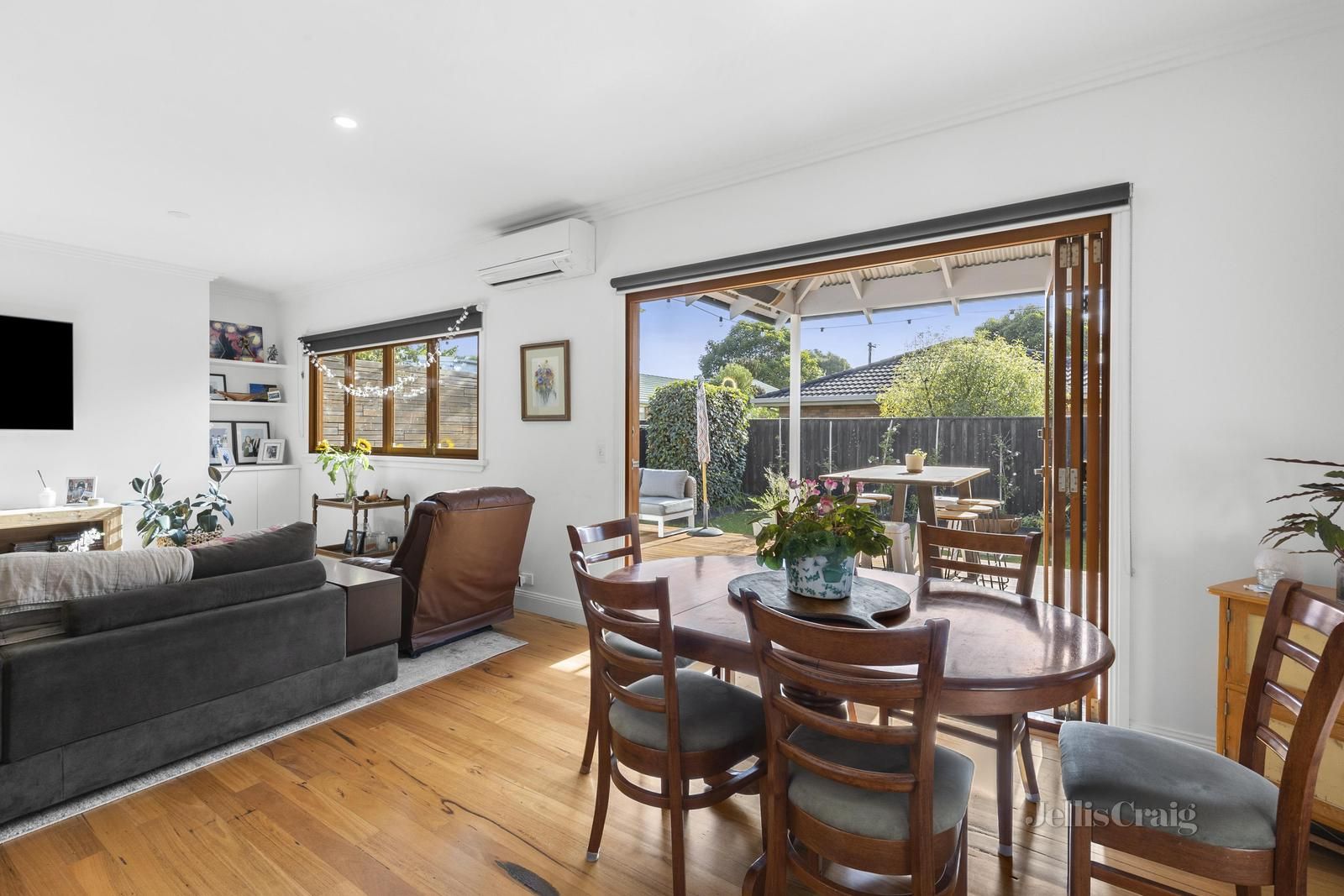 304 Autumn Street, Herne Hill VIC 3218, Image 2