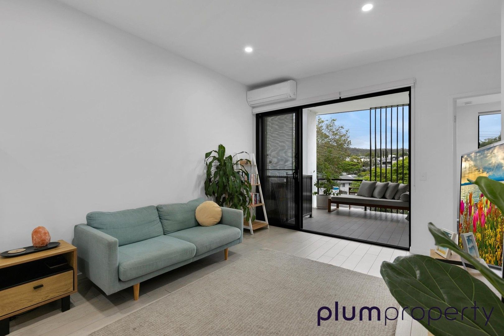 2 bedrooms Apartment / Unit / Flat in 18/27 Stanley Street INDOOROOPILLY QLD, 4068