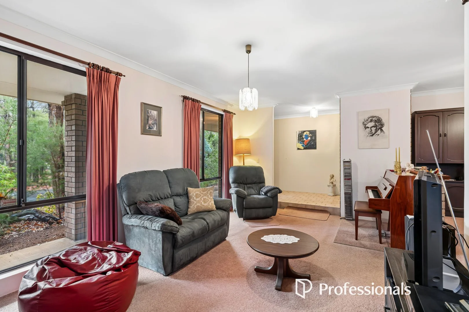 Additional image 5 of 71 Grove Road, Lesmurdie WA 6076