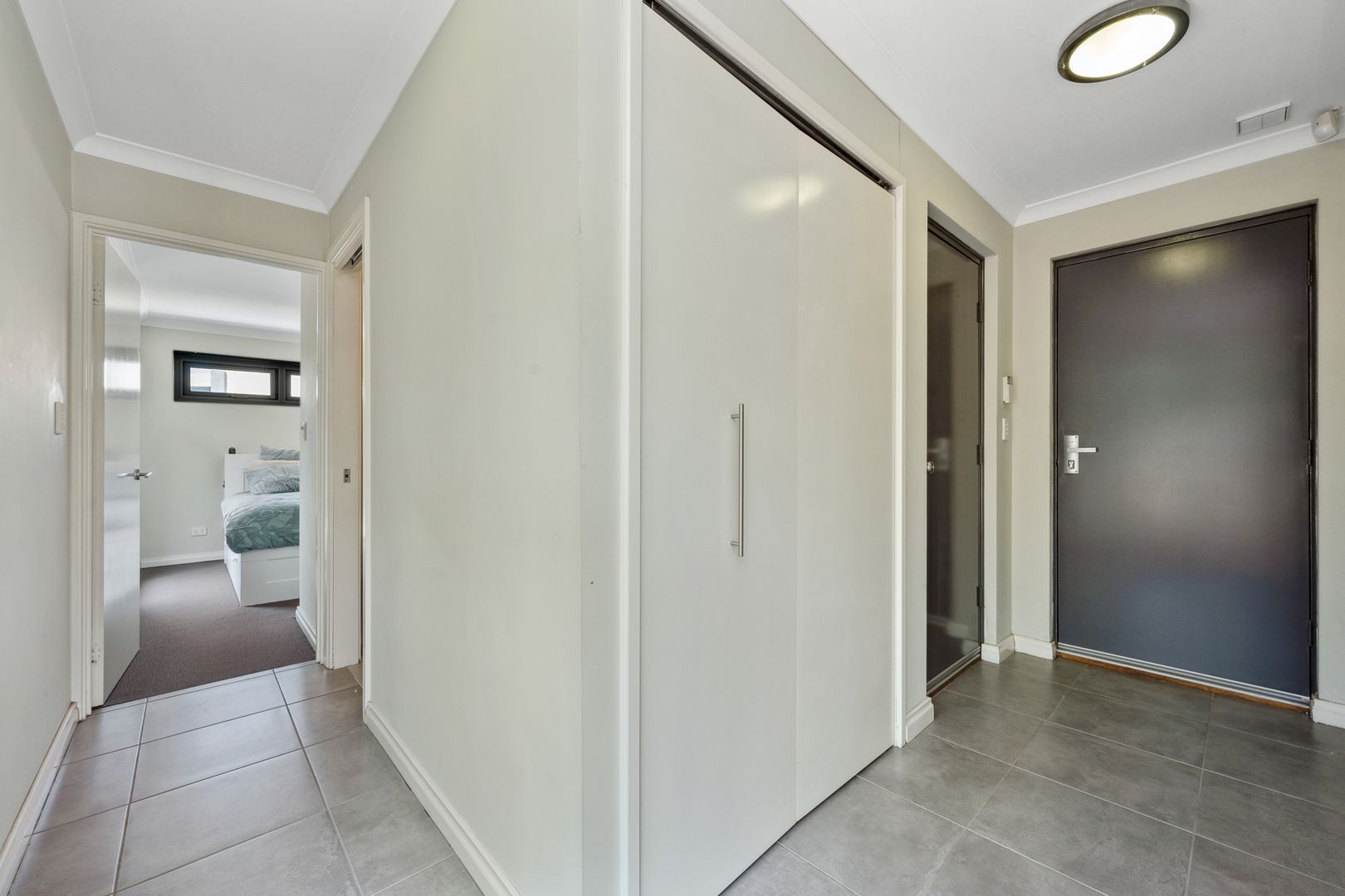 3/10 Pearl Road, Cloverdale WA 6105, Image 2