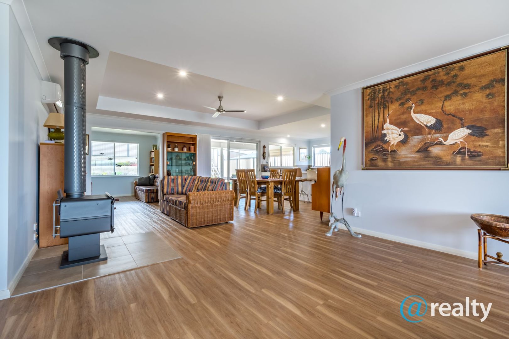 93 Greyhound Circle, Gledhow WA 6330, Image 2