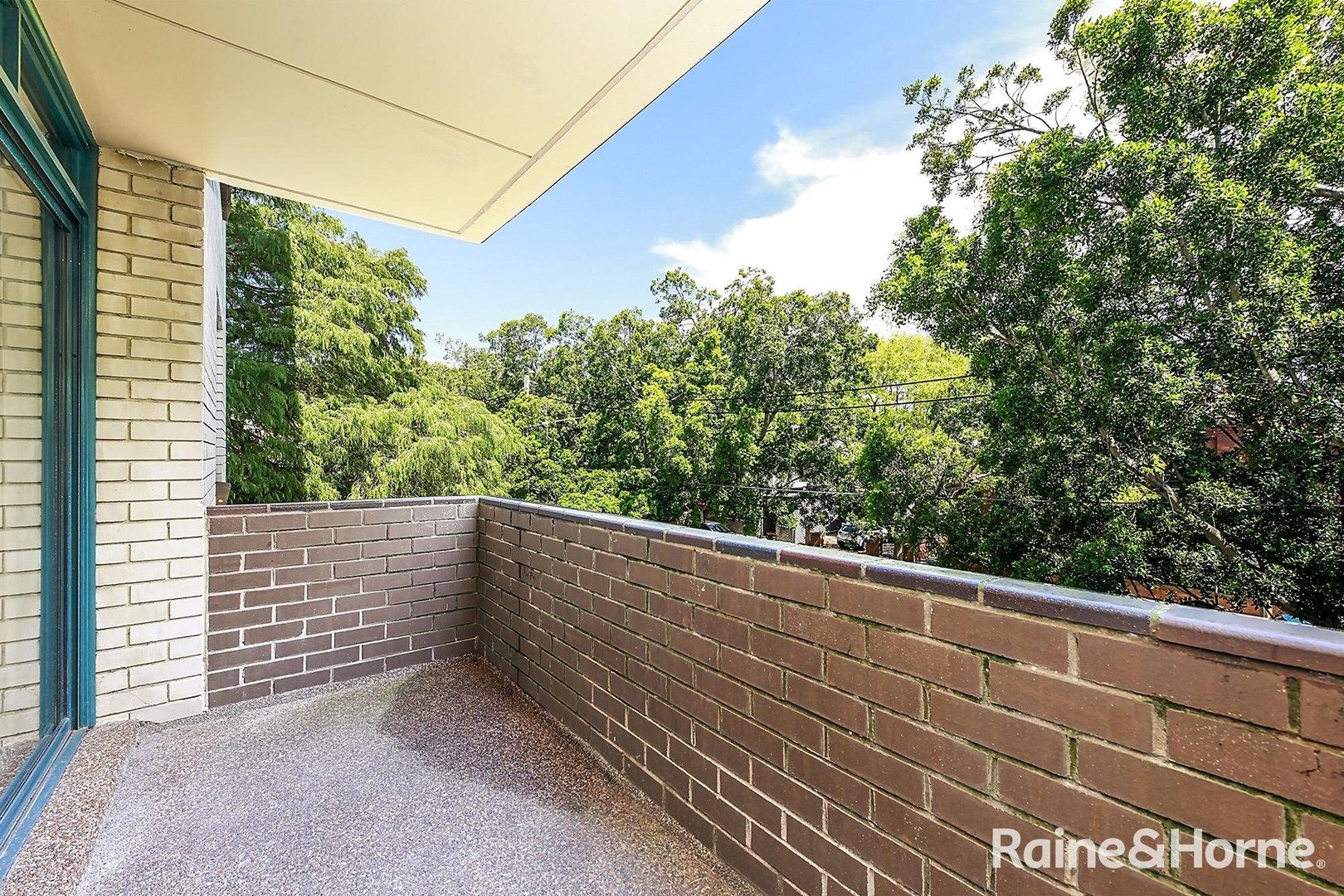 2 bedrooms Apartment / Unit / Flat in 1/15 Duke Street KENSINGTON NSW, 2033