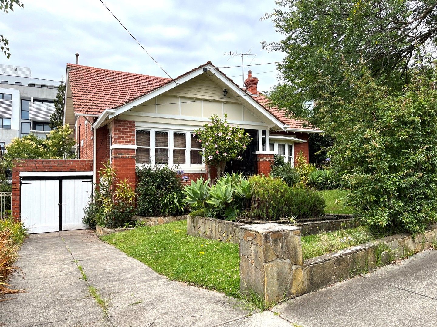 9 Carson Avenue, Mont Albert VIC 3127 House For Rent 950 Domain