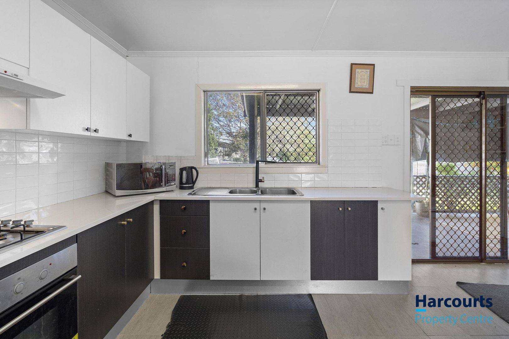 25 Bruce Road, Woodridge QLD 4114, Image 2