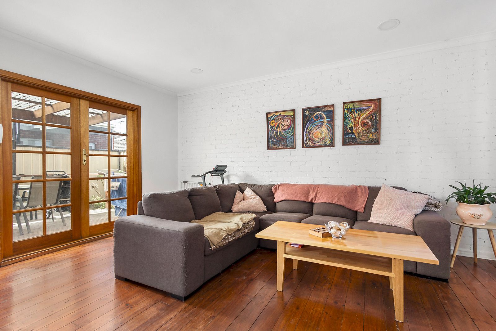 8/38 Grevillia Road, Oak Park VIC 3046, Image 1