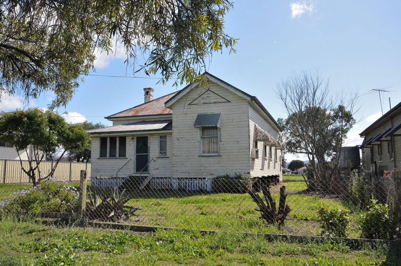 3 bedrooms House in 3 Wood Street WARWICK QLD, 4370