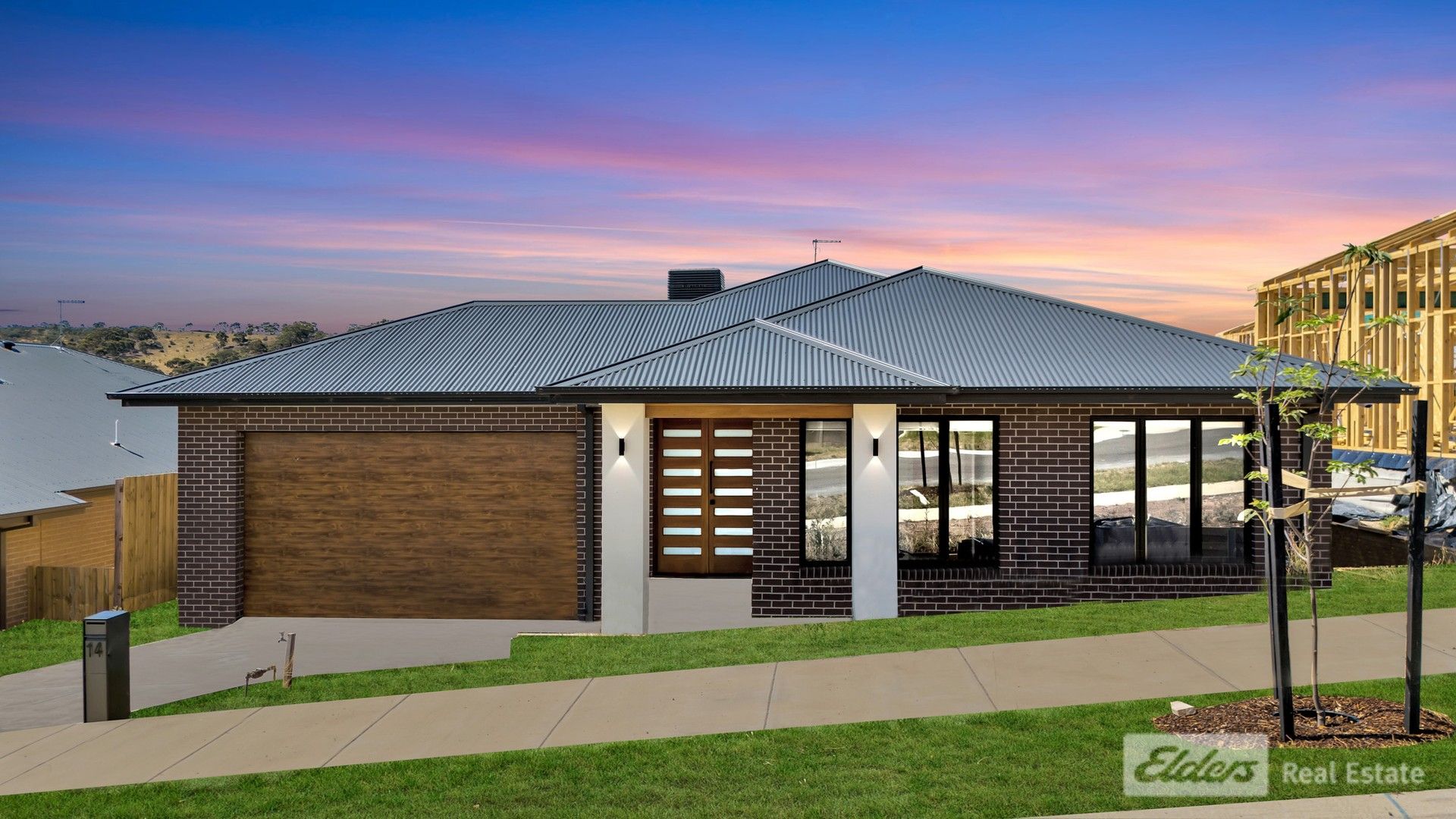 4 bedrooms House in 14 Witham Road MADDINGLEY VIC, 3340